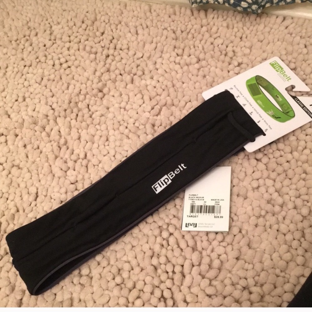 NWT FlipBelt